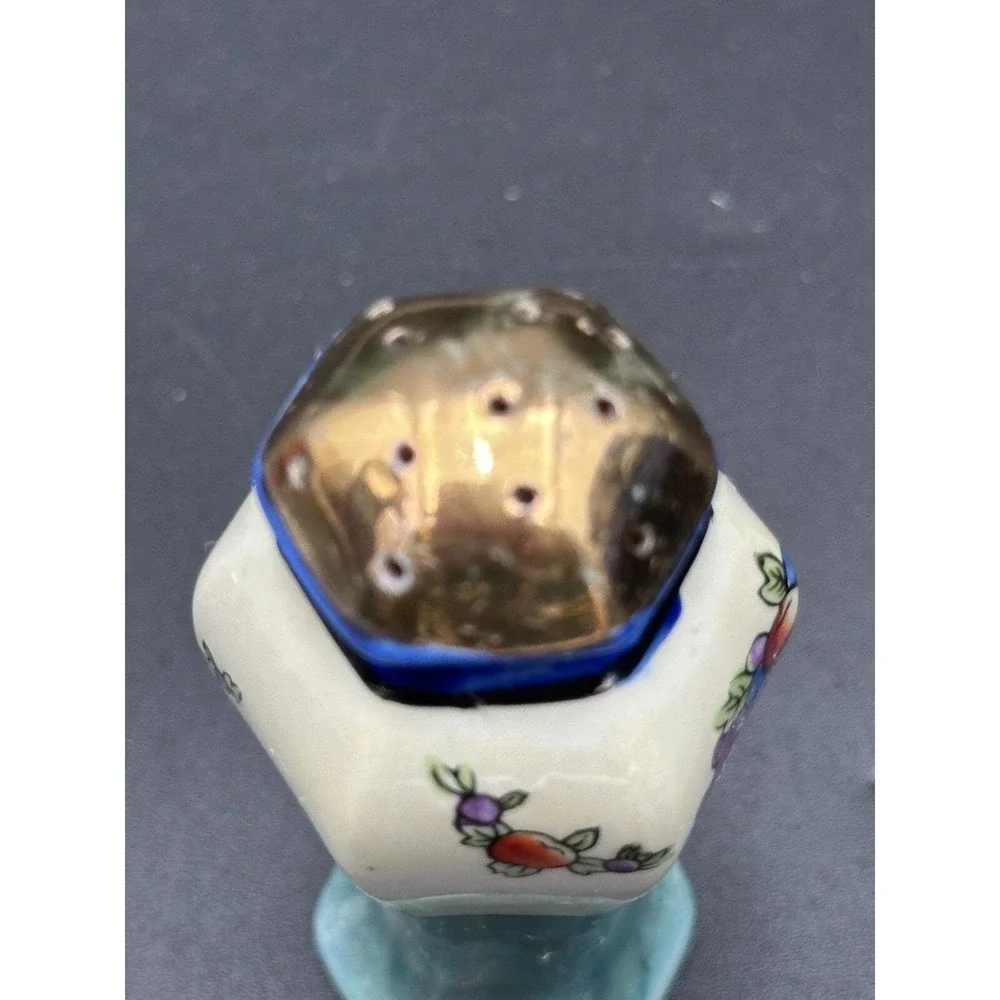 Vintage Art Deco Salt Shaker Japan